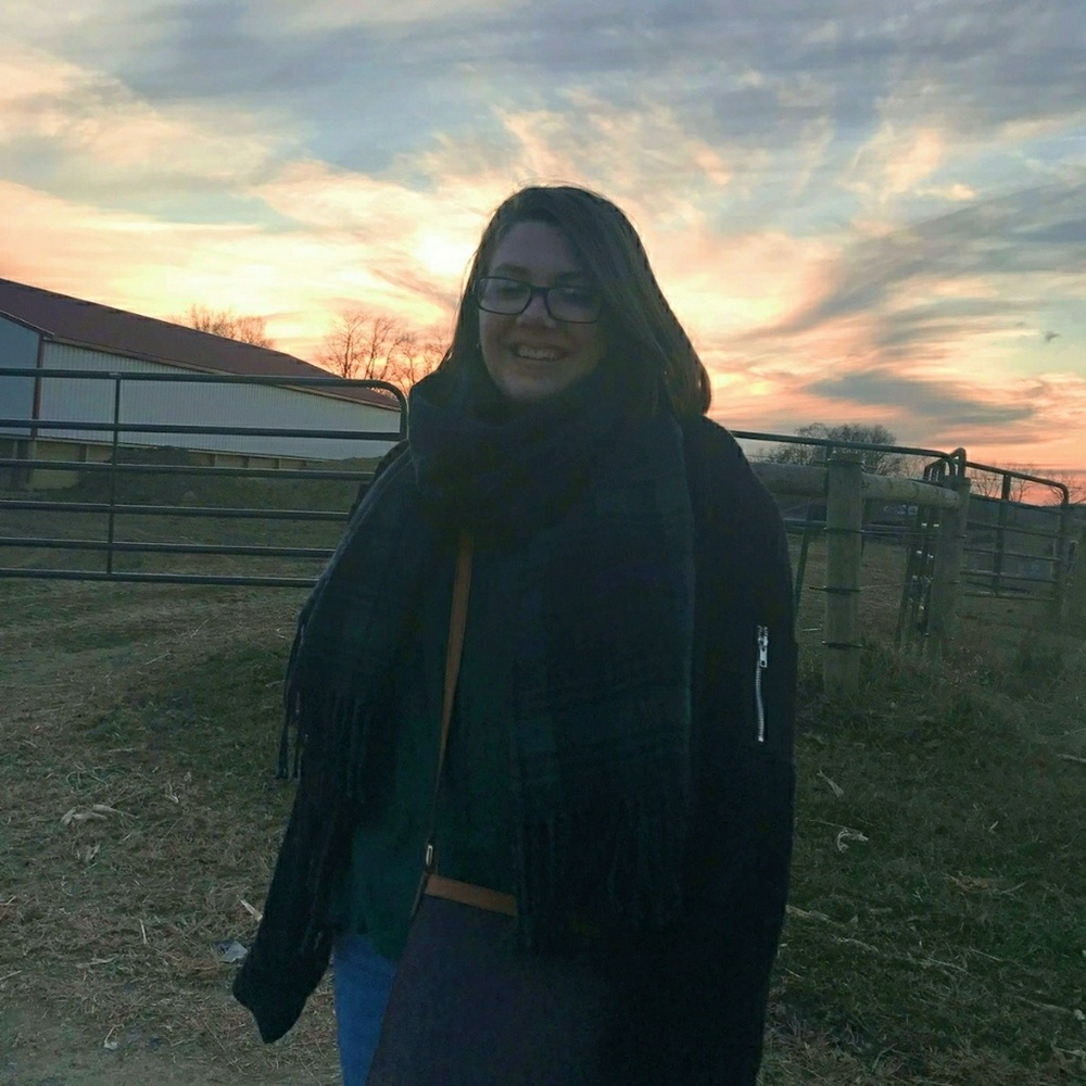 Meet your Posher, Elizabeth